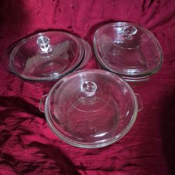 Pyrex baking set