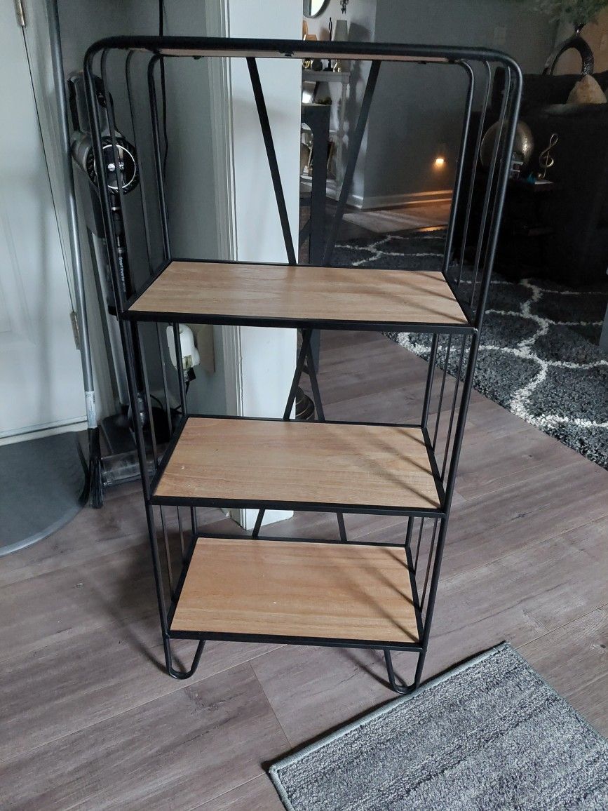 3 Tier Stand/Bookshelf
