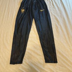 Men’s France Soccer Jogger Size L