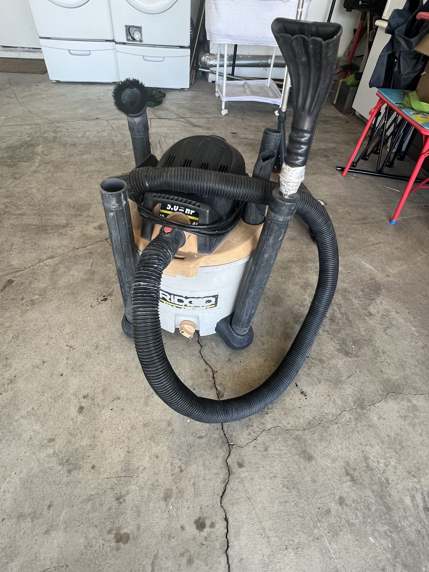 Ridgid vacuum