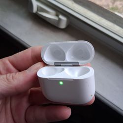 Airpod charging case