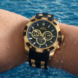 INVICTA watch