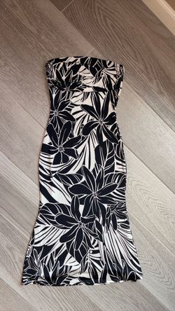 Windsor Black and White Floral Strapless Midi Dress