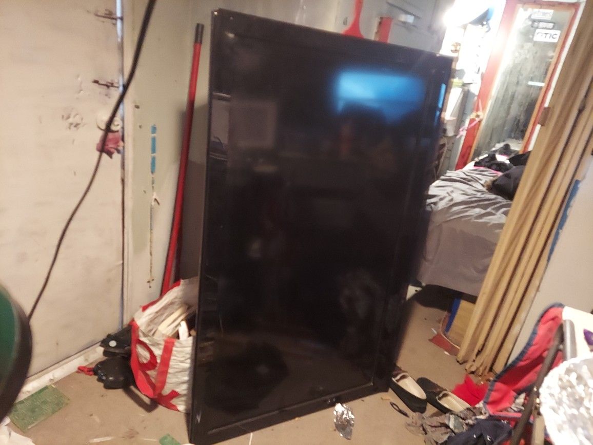 Flat Screen HD TV