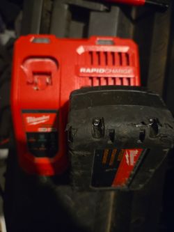Milwaukie rapid charger and XC Red Lithium battery