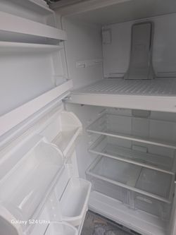 Whirlpool Fridge Apt Size 33 by 66 High