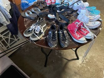 Women’s shoes, size 8