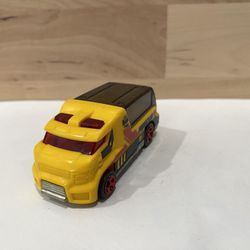 2009 Hot wheels Rapid Response  Rescue Vehicle Yellow, Mattel Malaysia