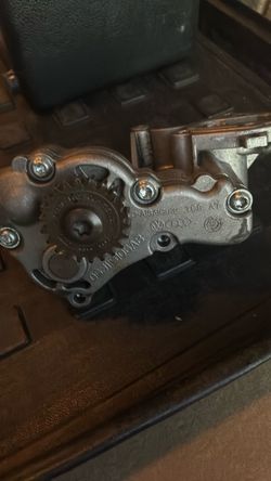 VW oil pump 06J115106AB