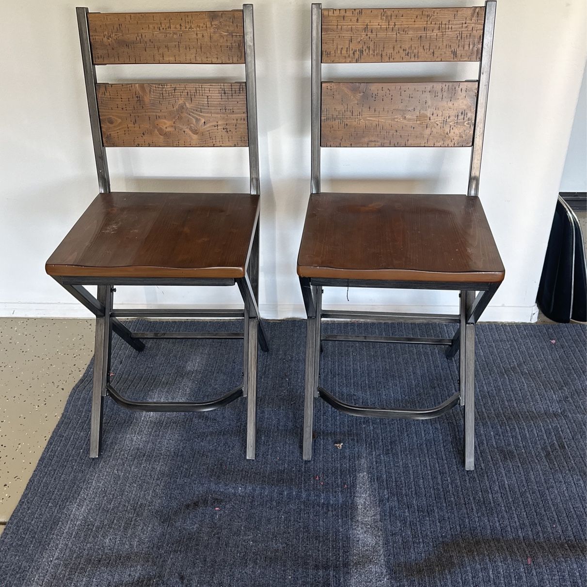 Louis Vuitton Bar Stools for Sale in Phoenix, AZ - OfferUp