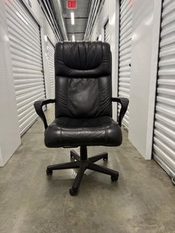 Black Executive Office Chair