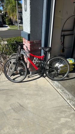Mongoose Mountain Bike