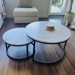Beautiful Nesting Coffee Table- Good Condition