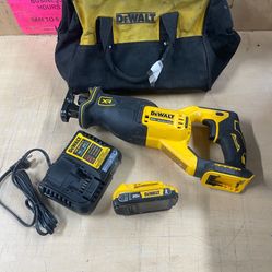 SAW ZALL, TOOLS-POWER DEWALT WIBATTERY AND CHARGER DCS382