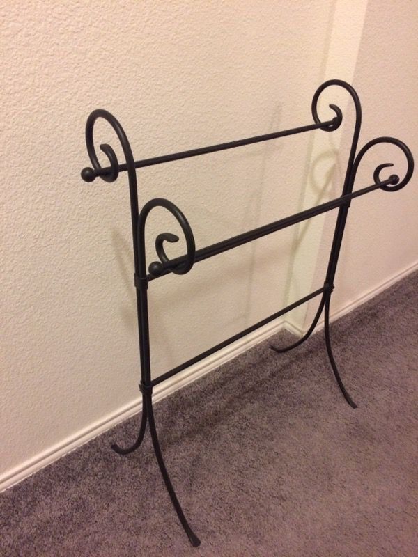 Longaberger Forged Wrought iron quilt rack stand Rare!