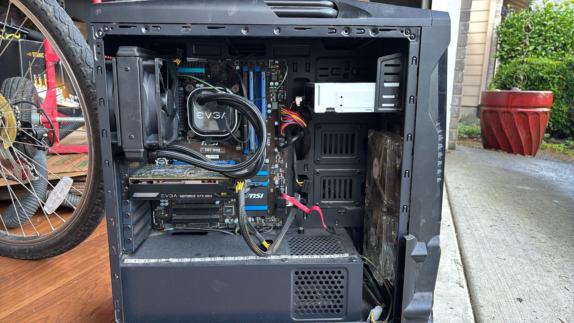 Untested Gaming PC – AS IS – GTX 1060 – For Parts or Repairs 