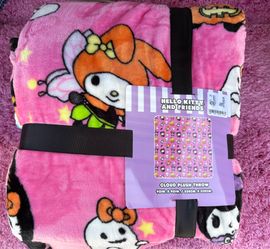 💖 NEW 2026 Sanrio Hello Kitty & Friends Halloween blanket 💖