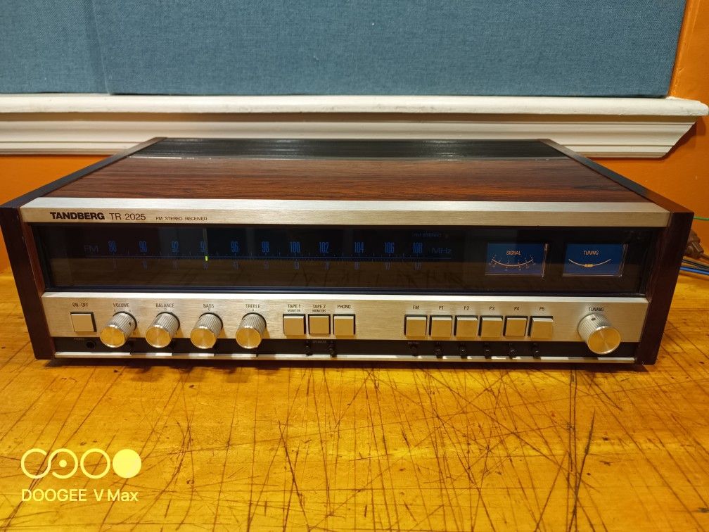 Tandberg TR2025 Receiver Rare Vintage
