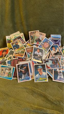 Assorted Baseball Cards