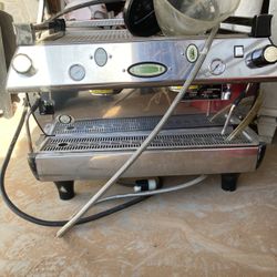 Two Prong Espresso Machine With bean grinder
