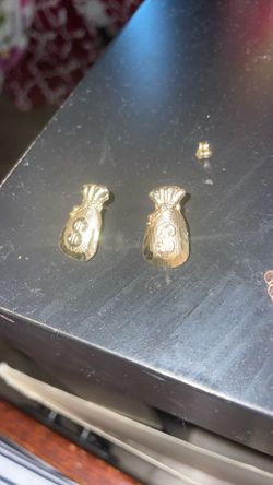 Money bag earrings 10kt