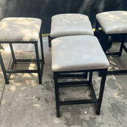 COUNTER STOOLS 🥳