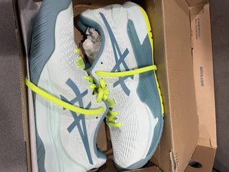 ASICS Gel Resolution Women - Size 9