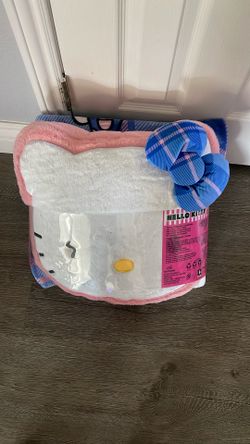 Hello Kitty Faux Fur Pillow &reversibke Cloud Throw 