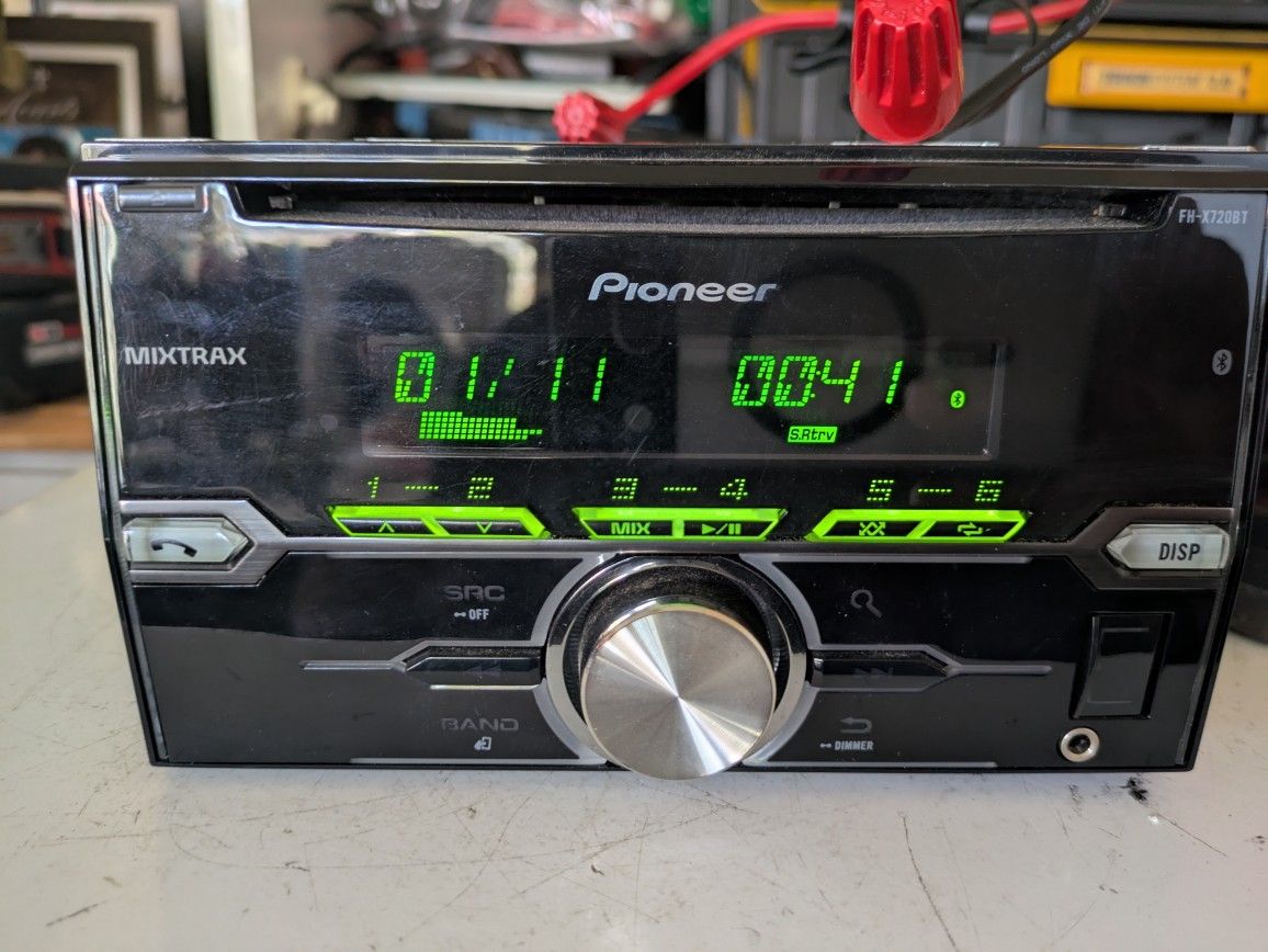 Pioneer Double Din Car Stereo Bluetooth Aux USB CD Radio