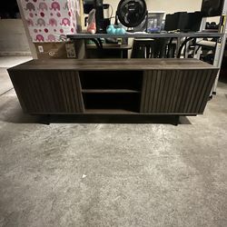 Tv stand