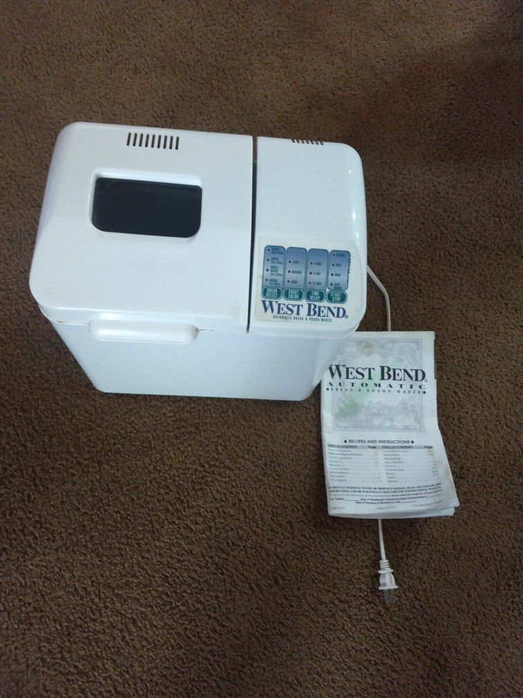 West Bend Automatic Bread and Dough maker