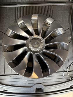 21 inch OEM Wheel Set Tesla Model Y Performance