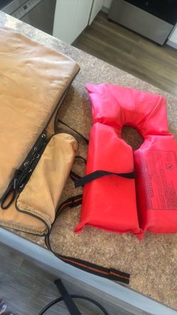2 vintage life vest