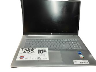 Hp 17-cn3053cl Intel Core I5 - 13th Generation 32 Gb 500 Gb Silver Laptop