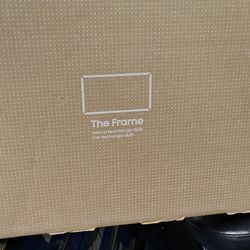 32" Samsung  The FRAME QLED TV 