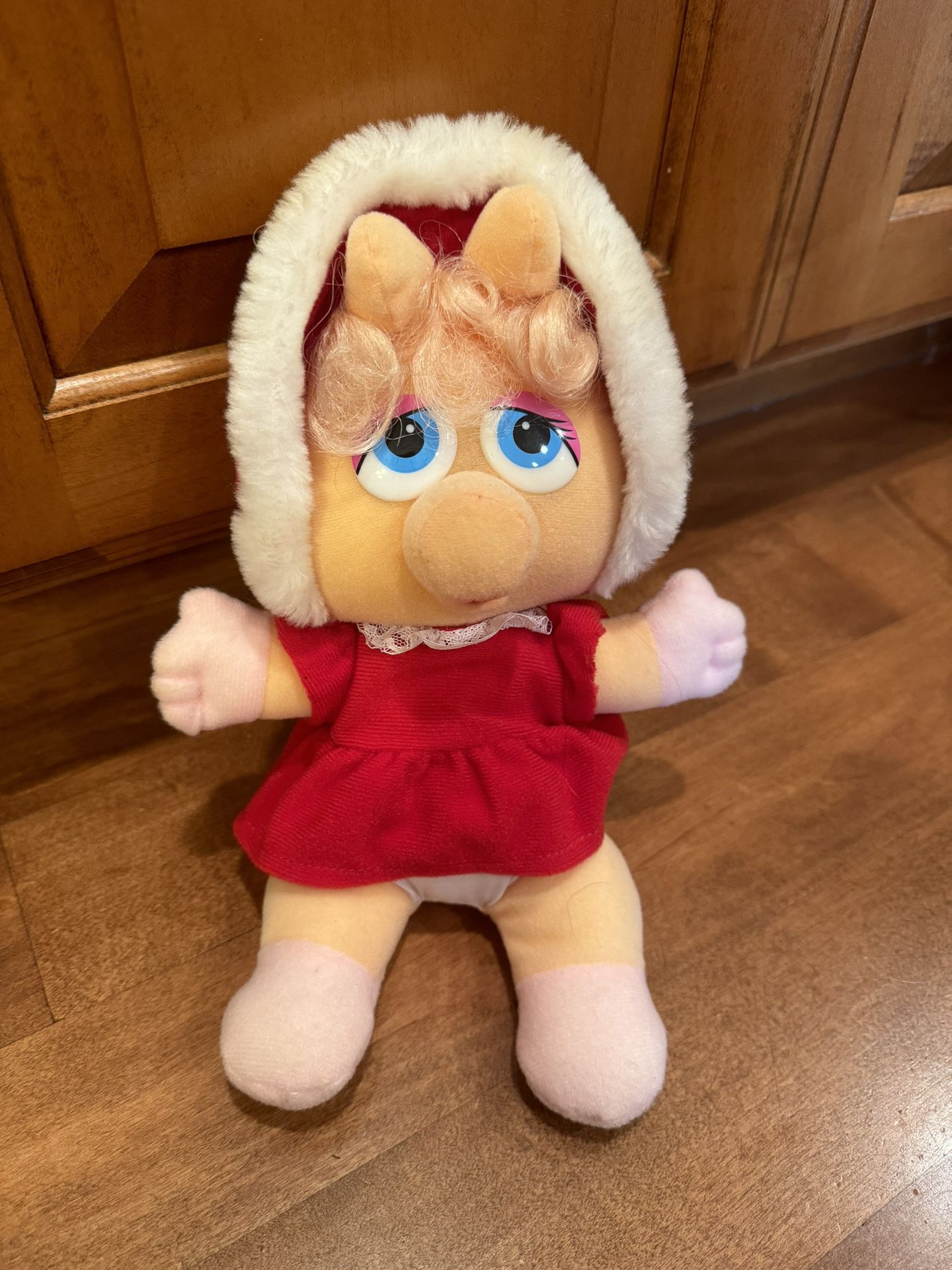 Vintage Christmas 1987 Miss Piggy Shipping Avaialbe 