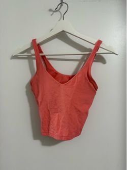 Lululemon tank