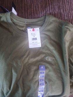 Champion T-Shirt Olive Green Size Medium
