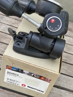 Manfrotto Pan / Tilt head