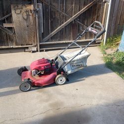 Lawnmower 