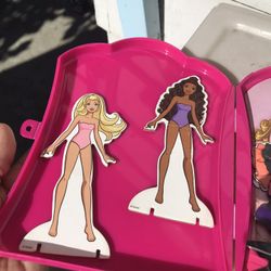 Barbie Magnet Dolls 