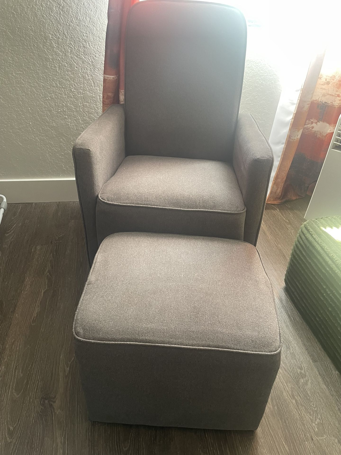 Rocker & Ottoman