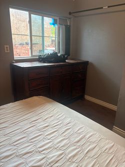 Cal king bed