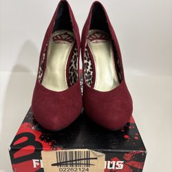 Fergalicious Sammi Burgandy Red Suede Pumps Heels size 7M