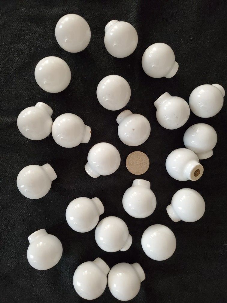 Porcelain Doorknobs For Cabinets