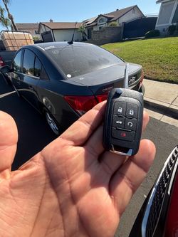 Llaves de autos / car keys and remotes