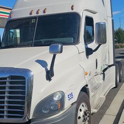 2016 Freightliner Cascadia Evolution