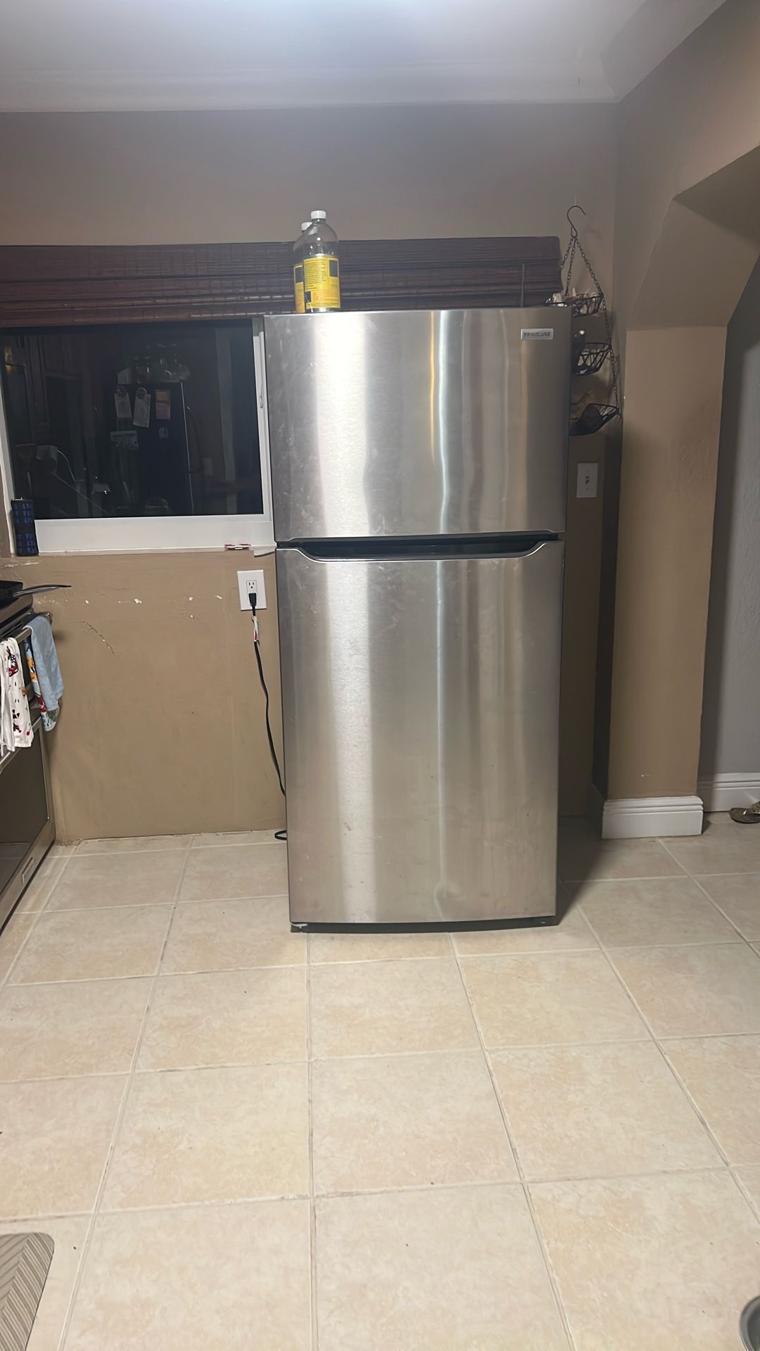 Frigidaire refrigerator