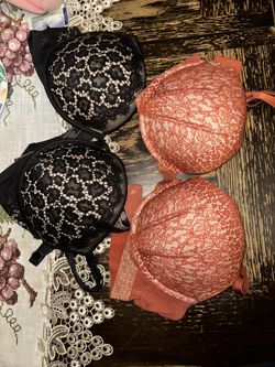 VICTORIAS SECRET VERY SEXY PUSH UP BRA 38/D