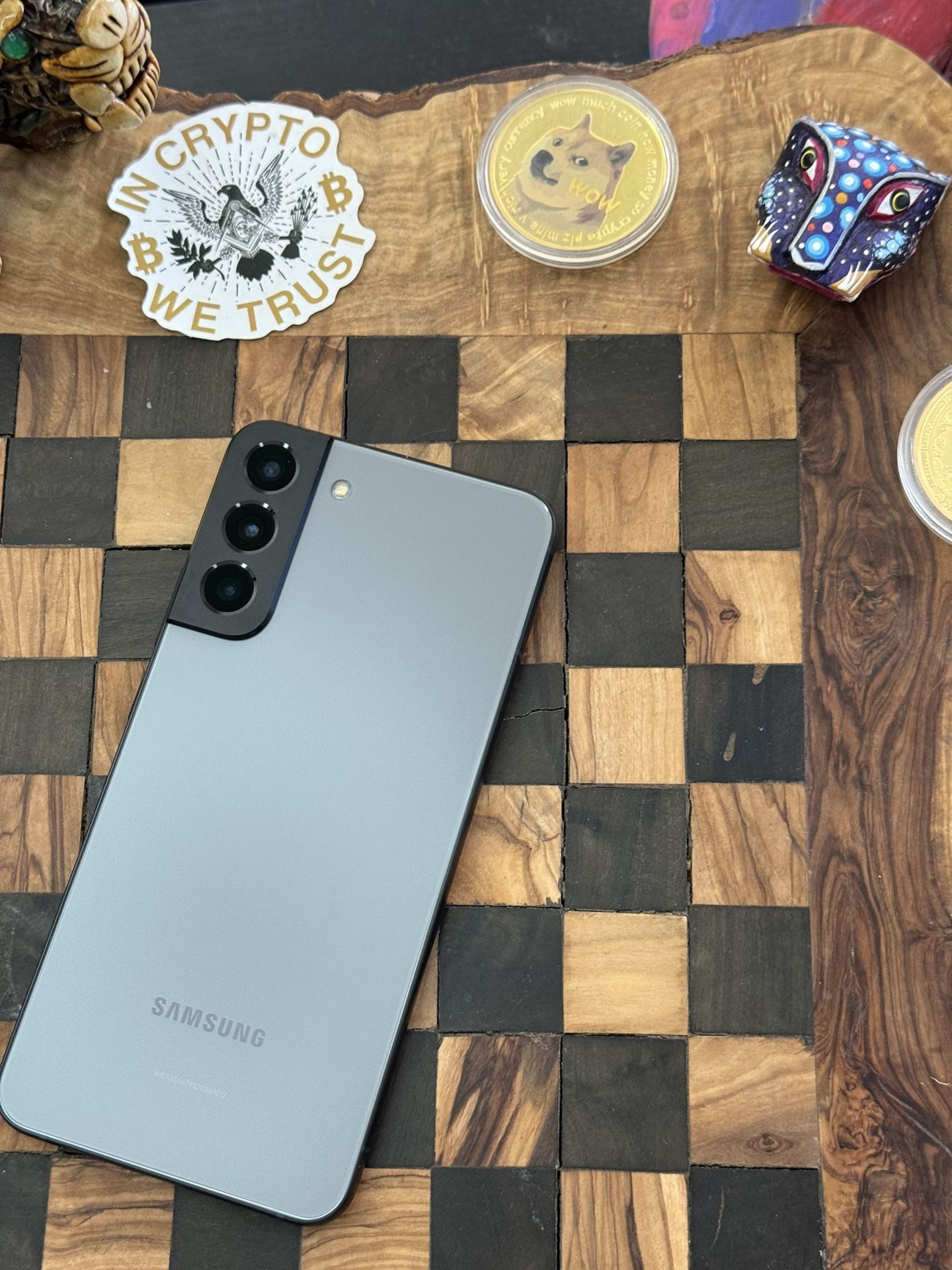 Samsung Galaxy S22 Plus 128GB Gray Unlocked